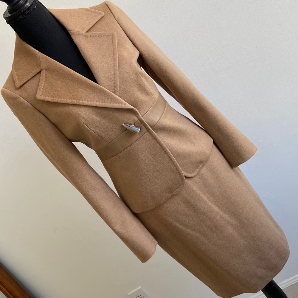 MaxMara Camel Hair Suit Pencil Skirt Jacket with leather inset, horn button
